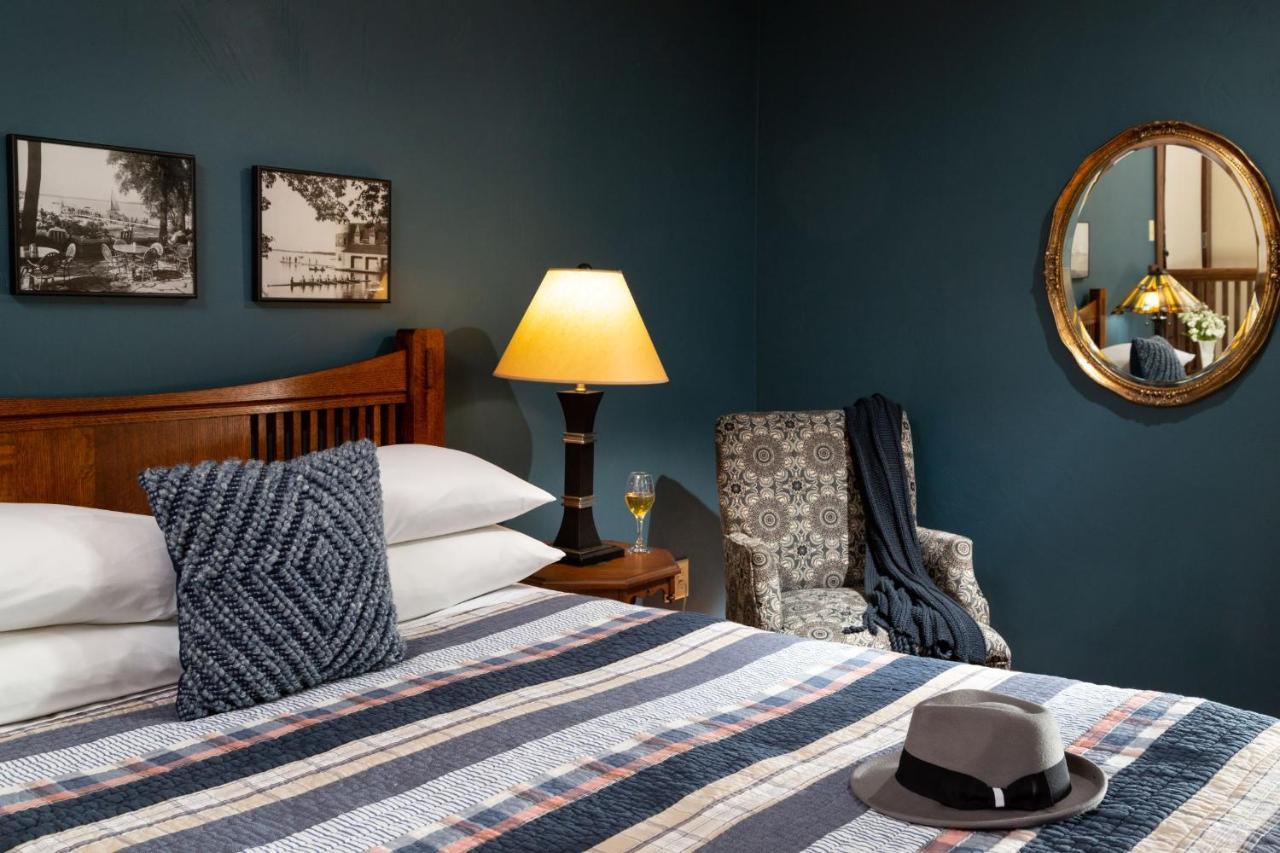The Buckingham Inn マディソン エクステリア 写真